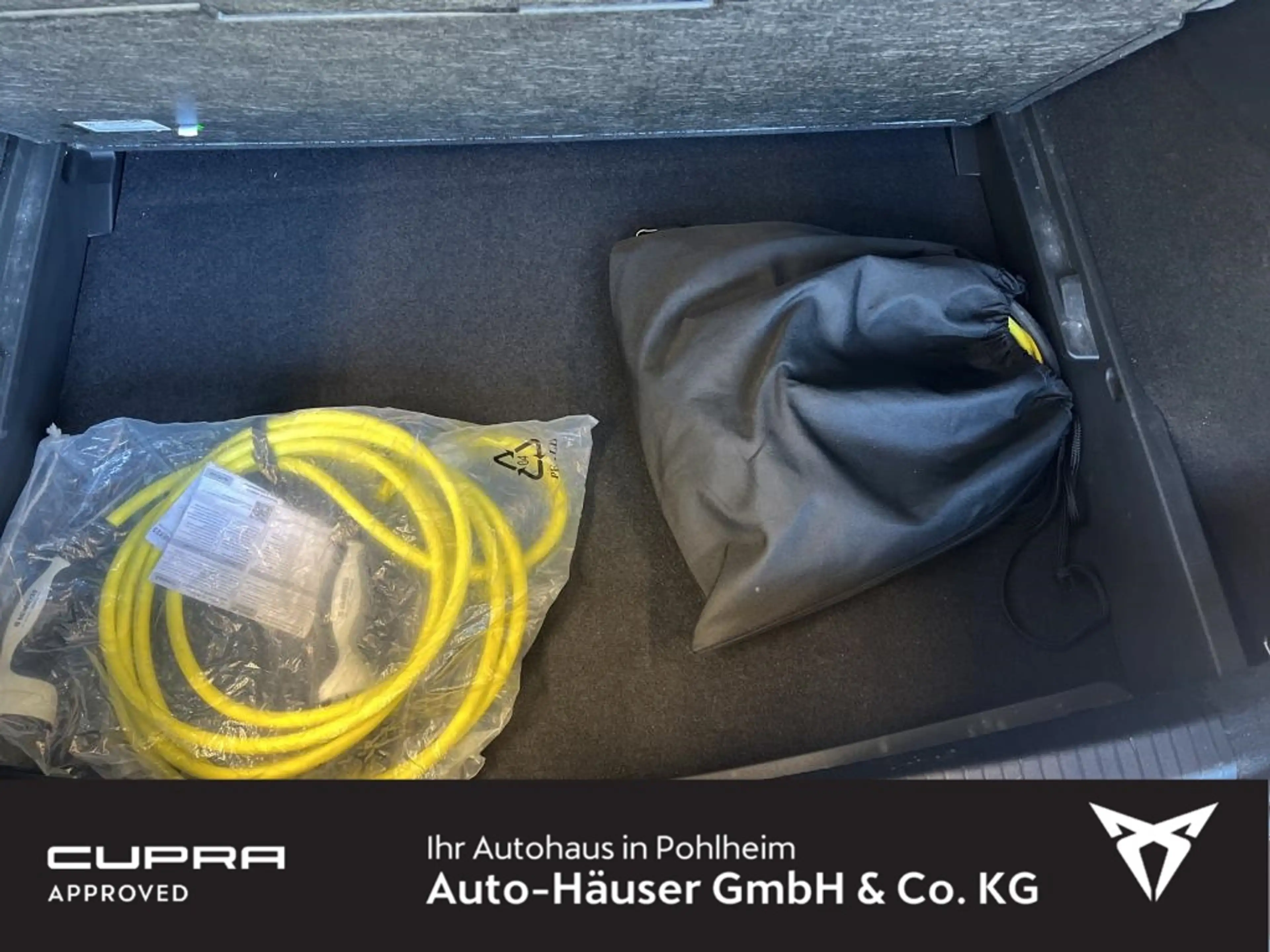 CUPRA Born 77 kWh BEATS NAVI KAMERA ACC LED PDC — photo 10