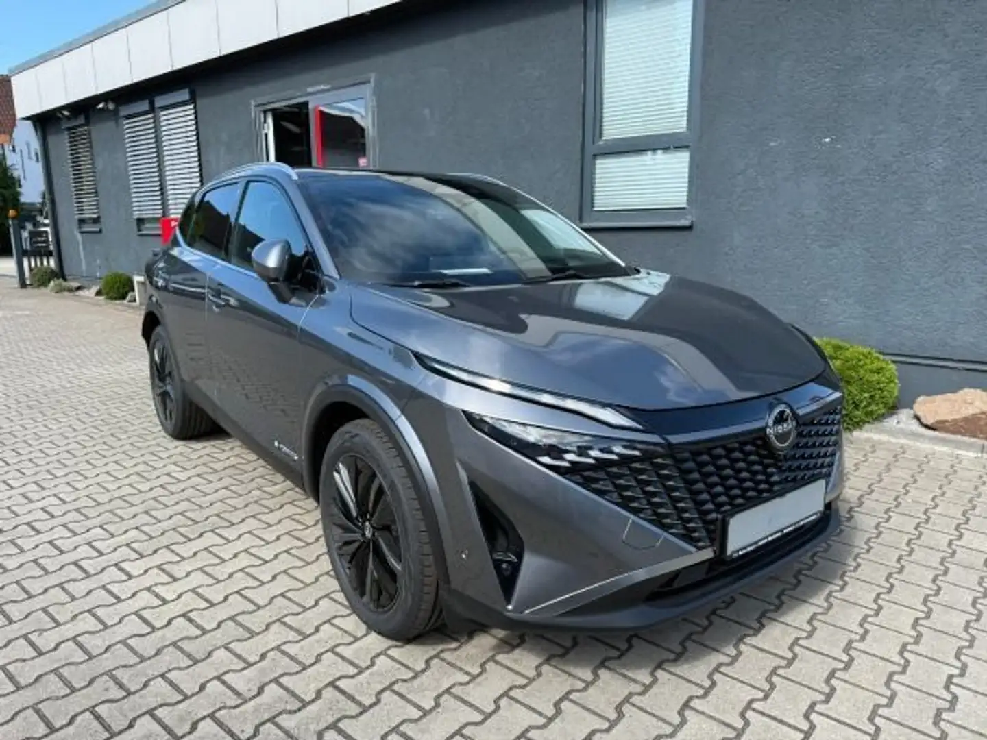 Nissan Qashqai 1,5 VC-T e-Power Tekna, Navi, Klima, Ka Grau - 2