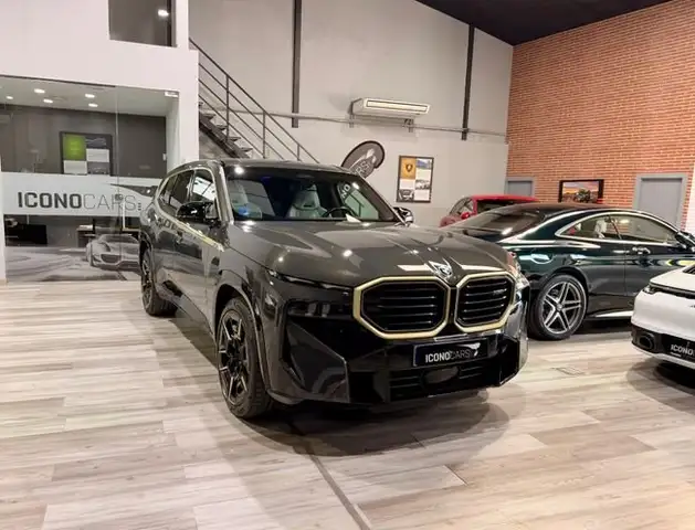 BMW XM
