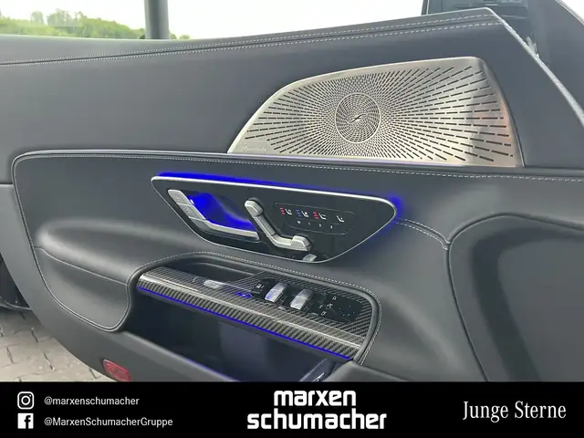 Mercedes-Benz SL 63 Amg view 12