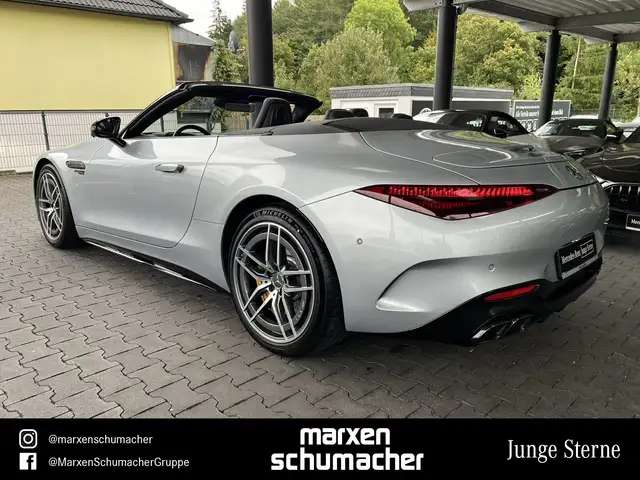Mercedes-Benz SL 63 Amg view 9
