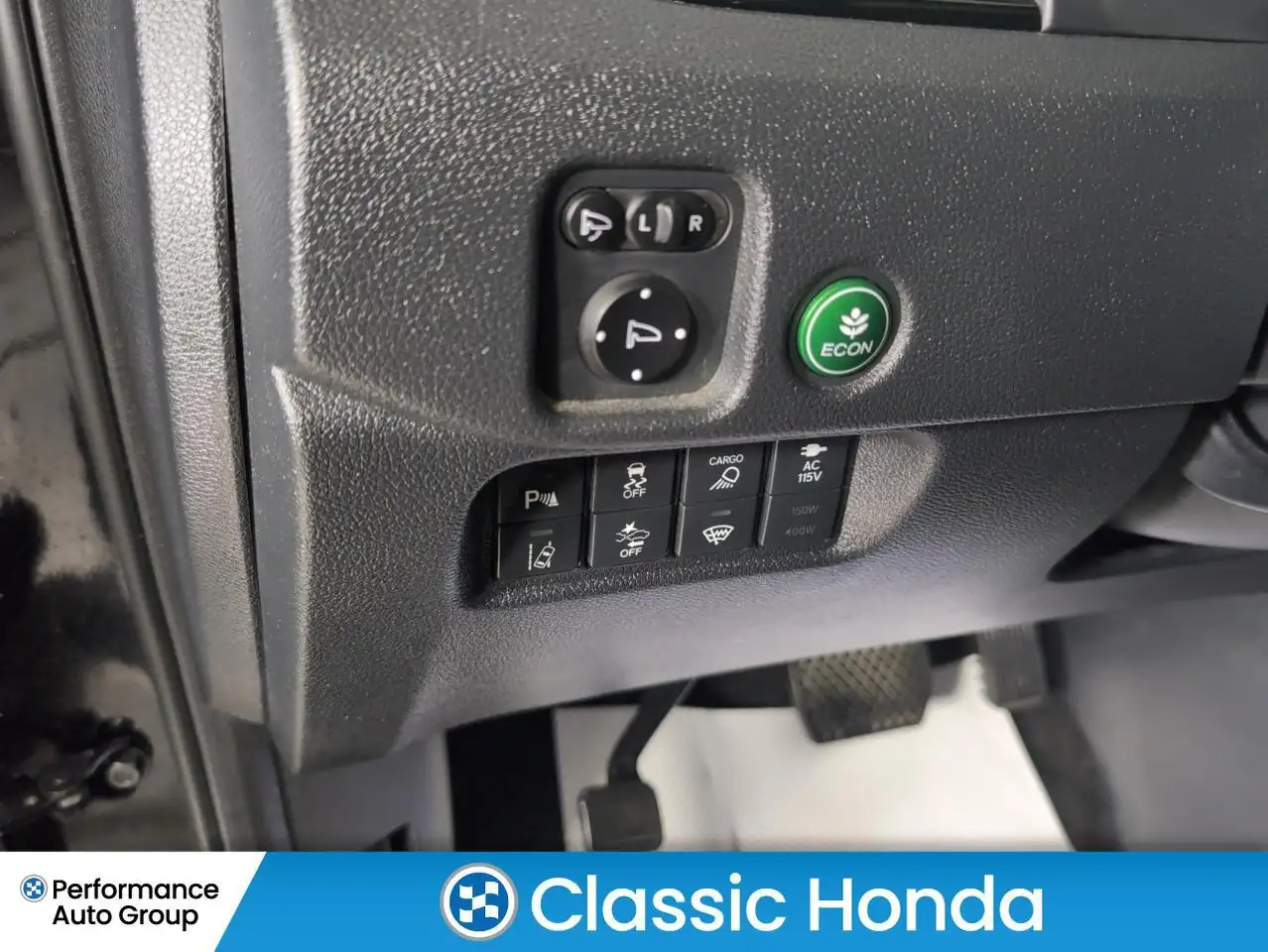 Honda Ridgeline photo Honda Ridgeline