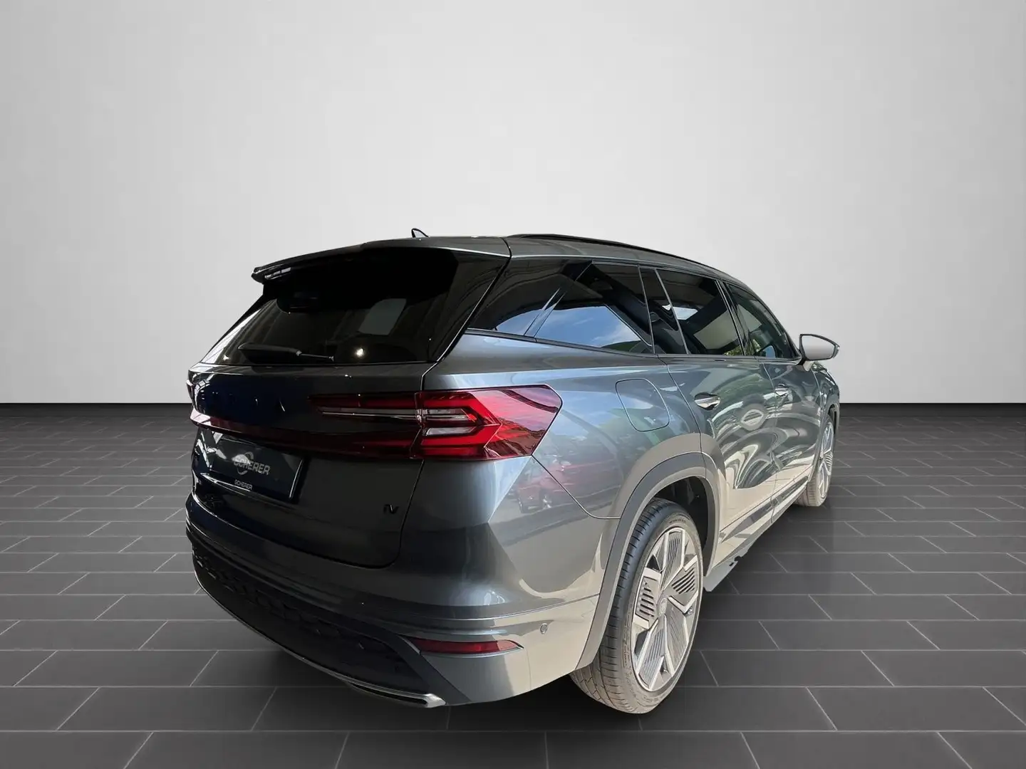 Skoda Kodiaq Sportline 1.5TSI IV 204PS 6 Gang DSG Grau - 2