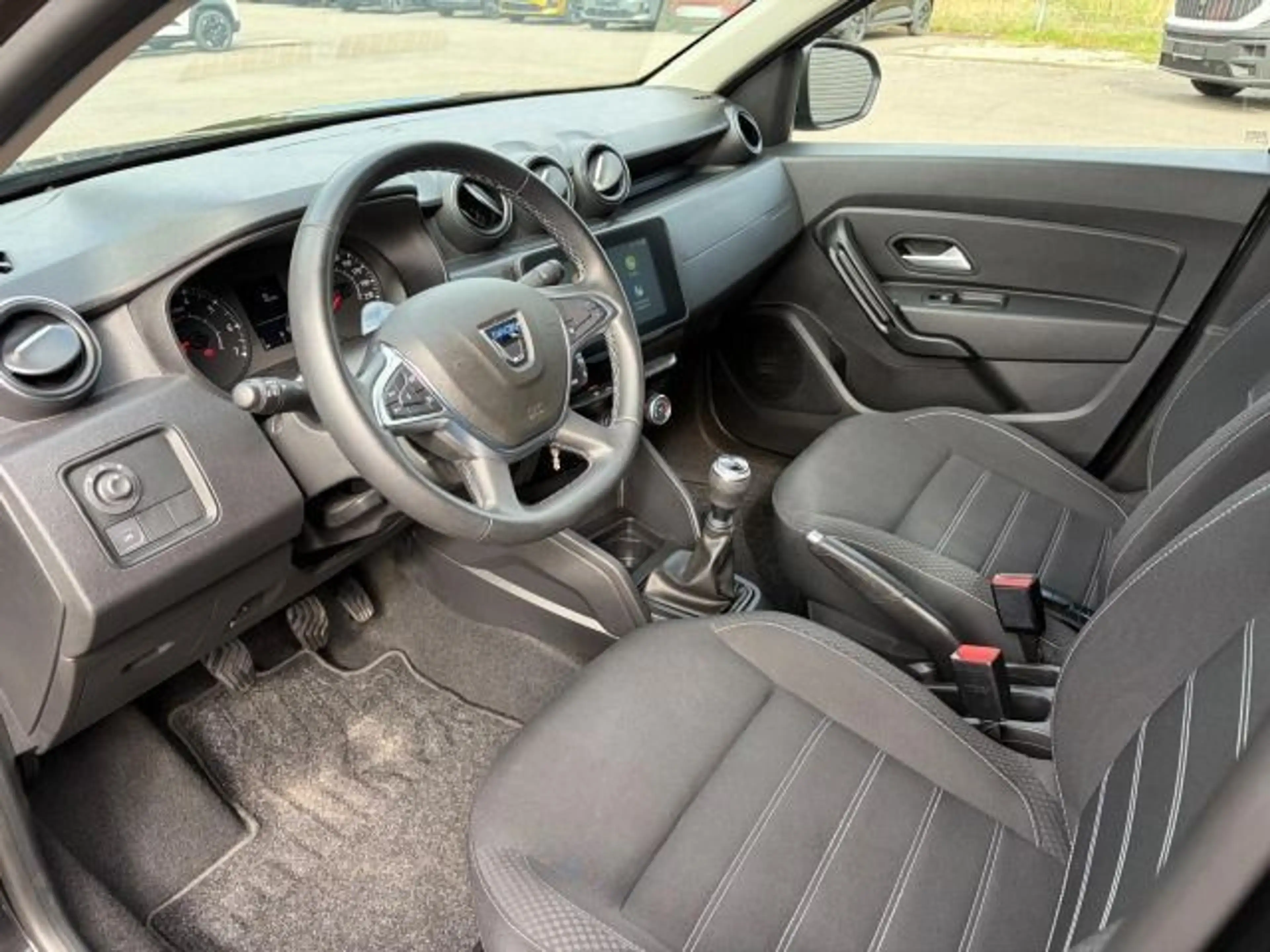 Dacia Duster II 1.0 TCe 100 LPG Comfort 2WD — photo 5