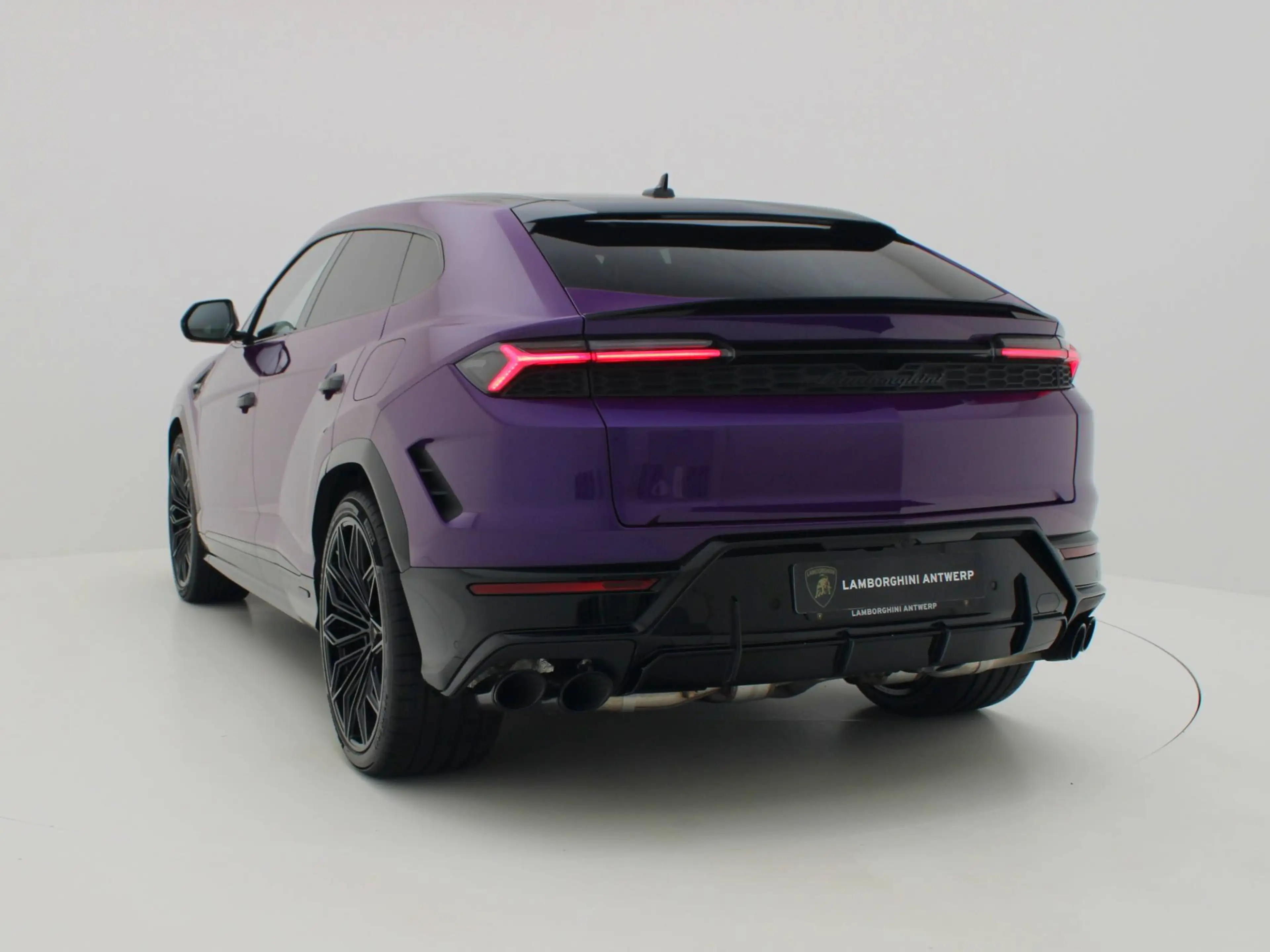 Lamborghini Urus Urus SE - 800hp - Viola Mithras - Corsa Tex - Sunblinds - Night View - ...! — photo 11