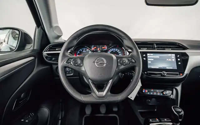 Opel Corsa view 12