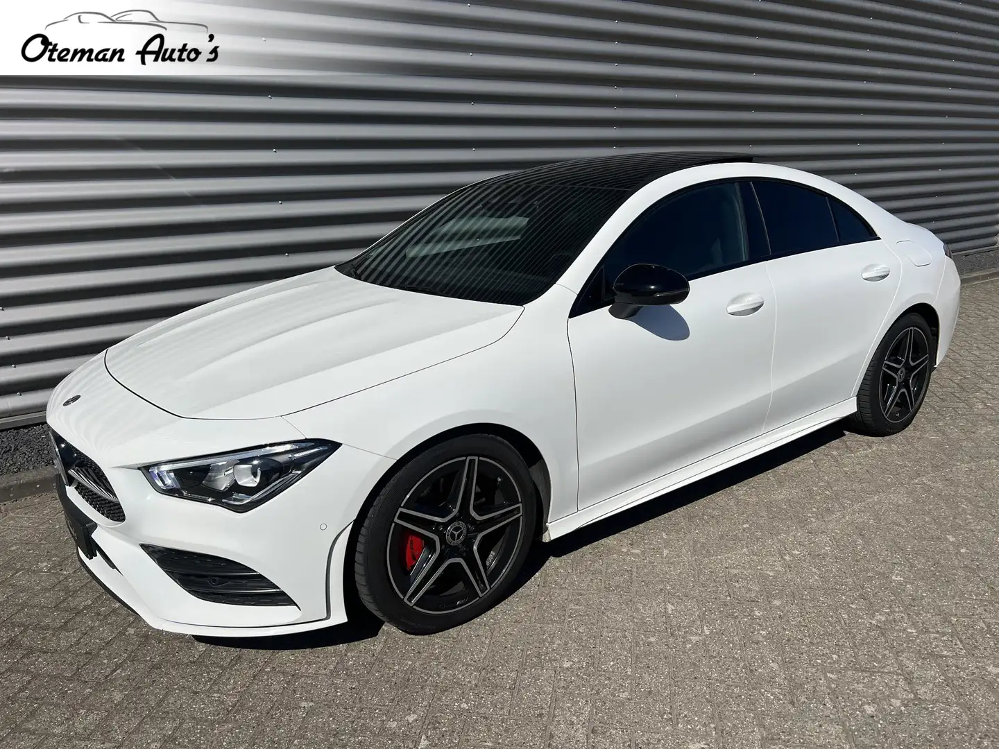 Mercedes-Benz CLA 200 AMG Panorama Camera Night Sfeer Blanc - 1