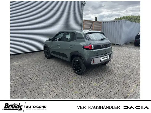 Dacia Spring view 5