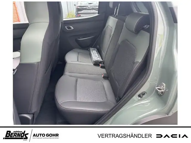 Dacia Spring view 9