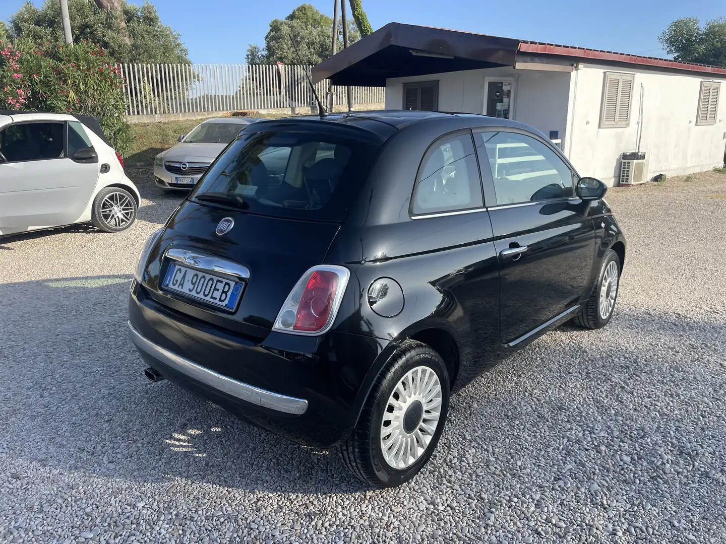 Fiat 500 1.2 Lounge 69cv ottima appena tagliandata Nero - 2