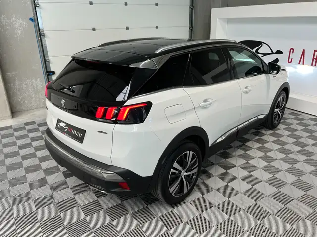 Peugeot 3008 view 10