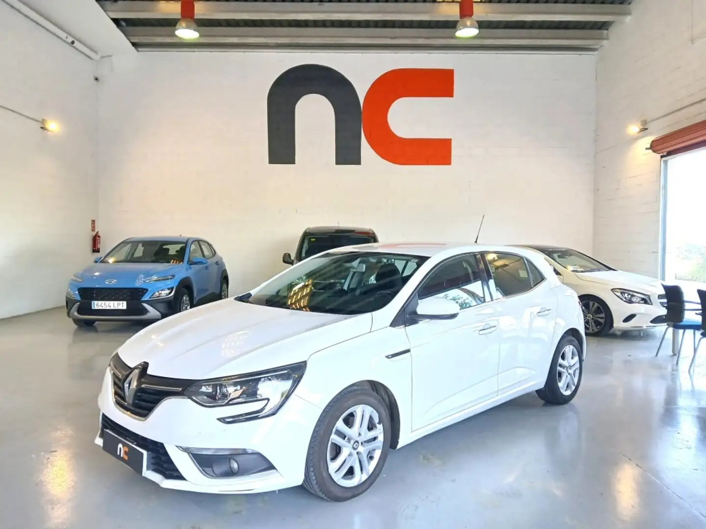 Renault Megane 1.5dCi Blue Business 85kW Blanc - 1