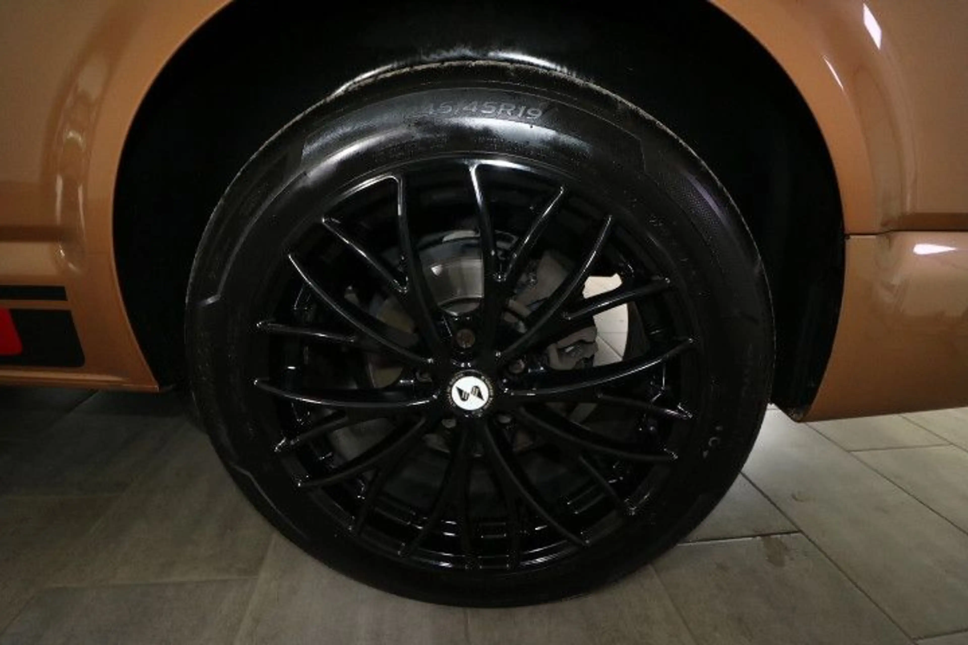 Volkswagen T6 Multivan 4Motion Edition — photo 14
