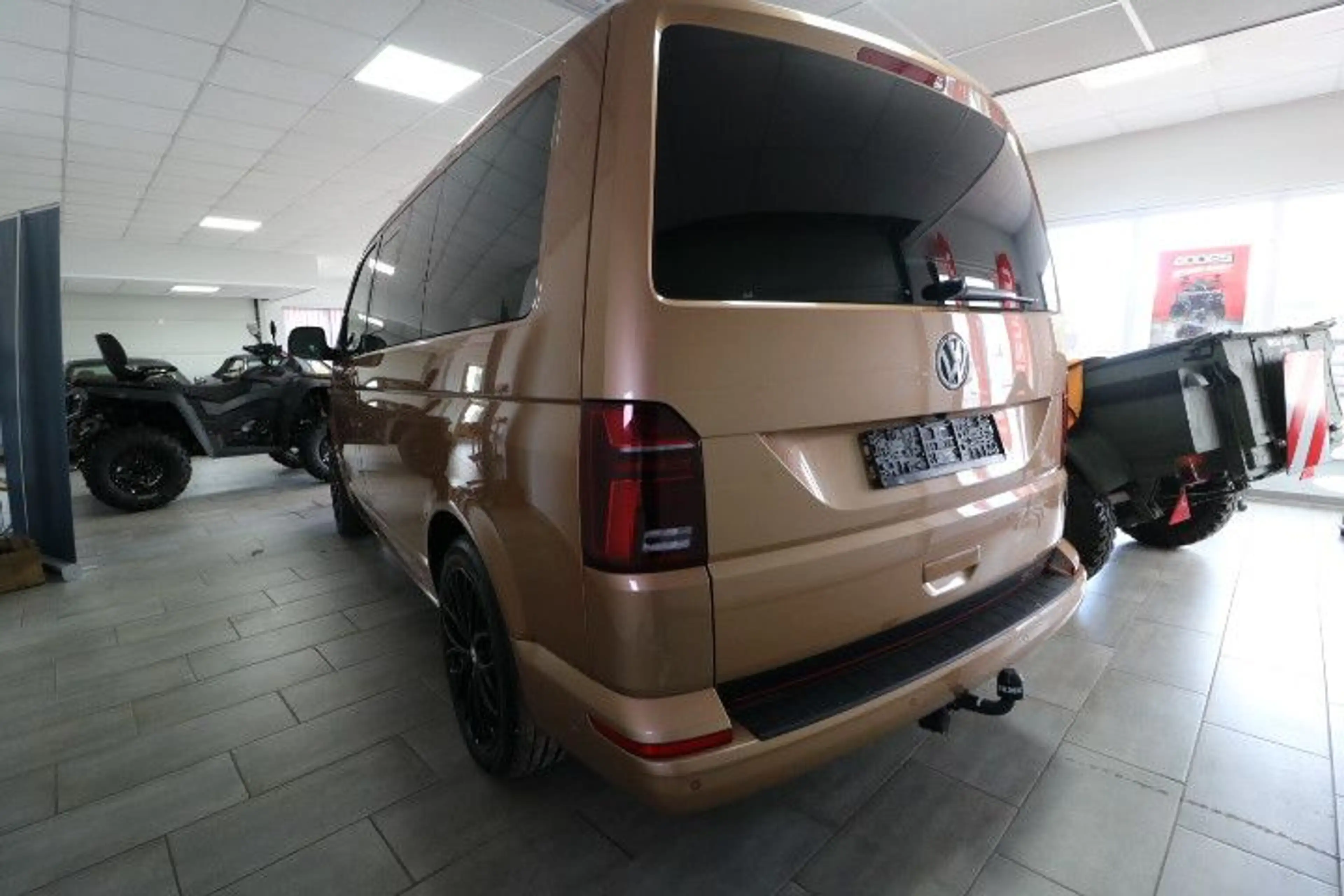 Volkswagen T6 Multivan 4Motion Edition — photo 5