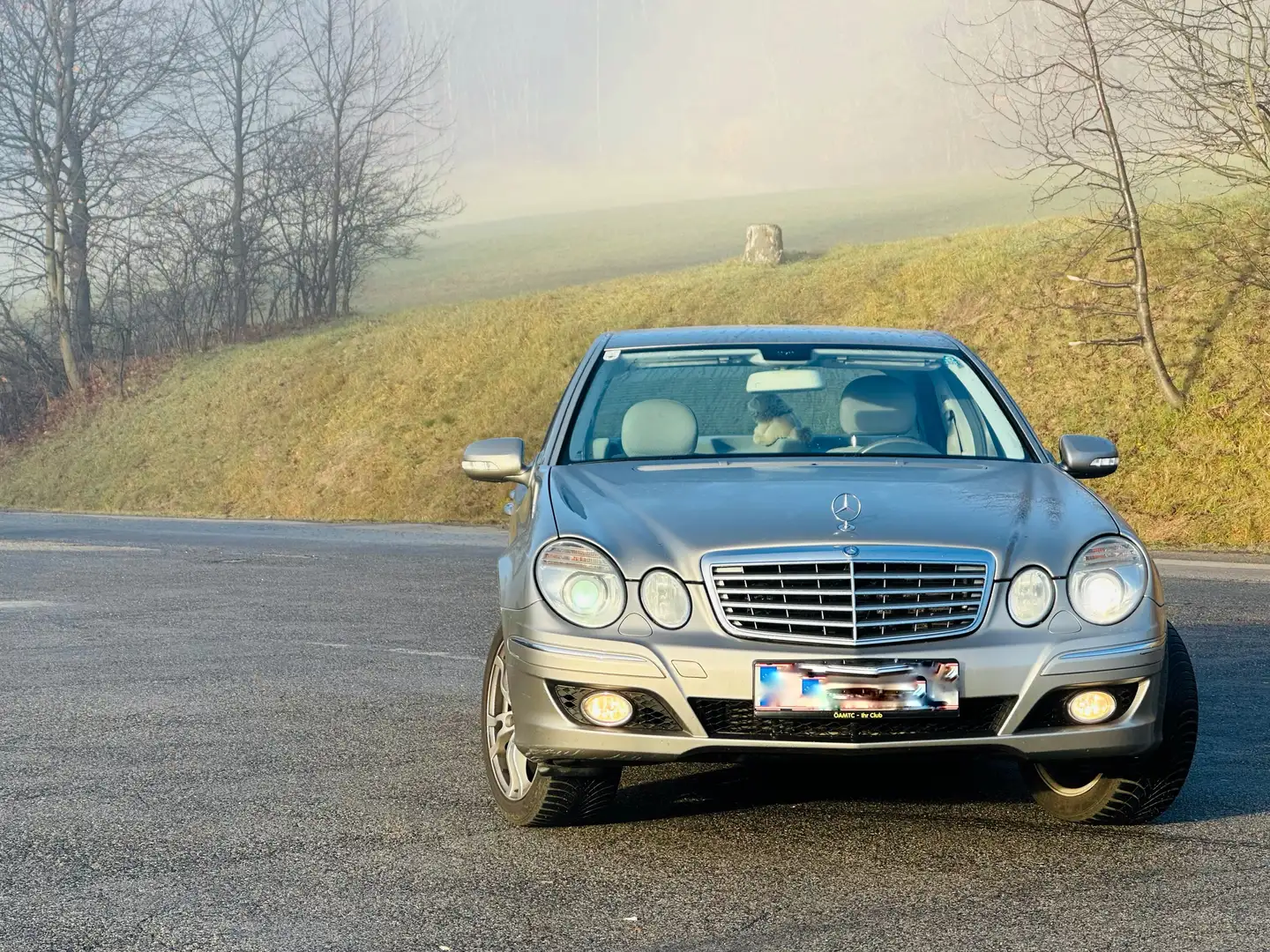 Mercedes-Benz E 200 Elegance - 1