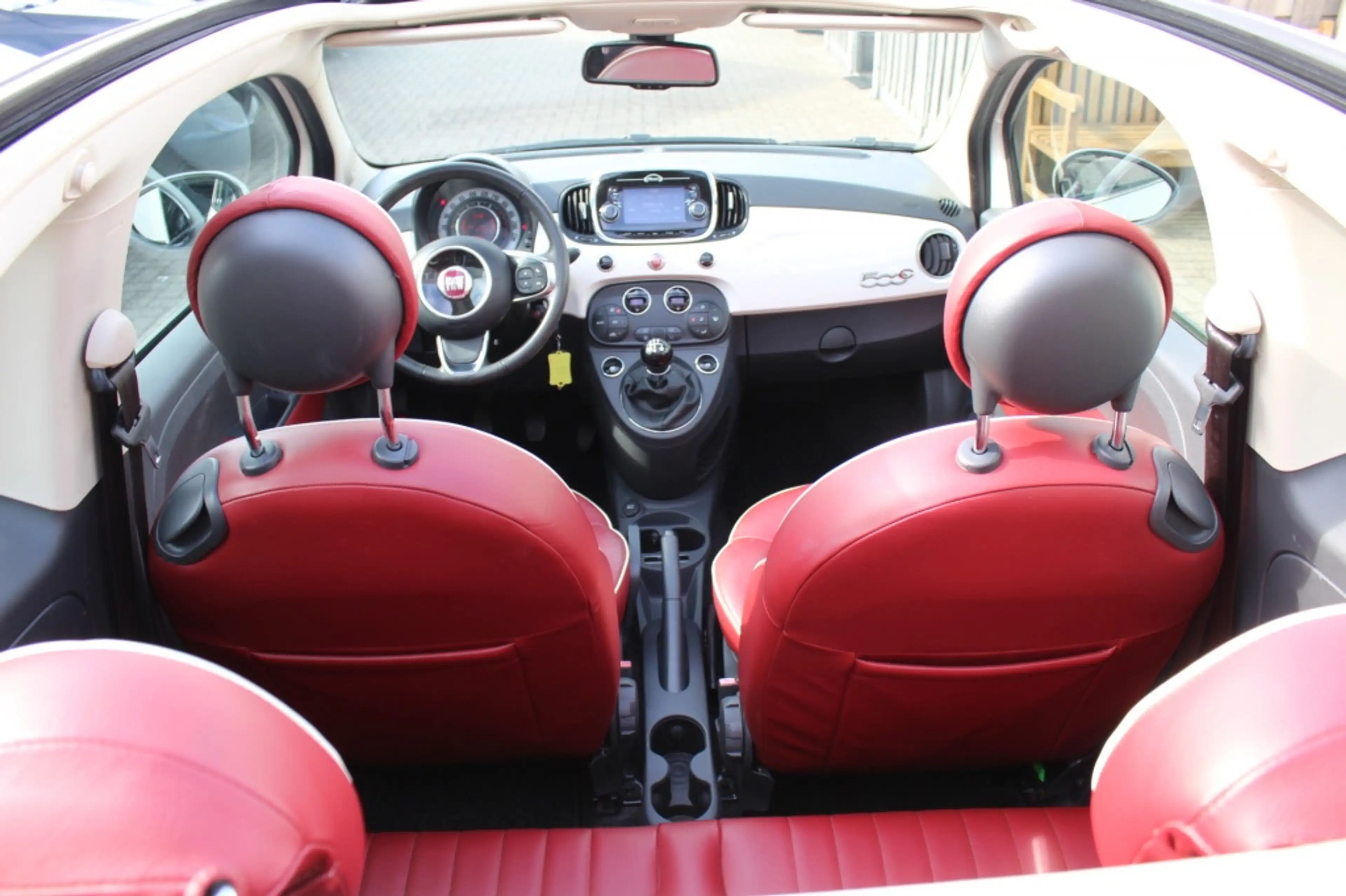 Fiat 500C 0.9 TwinAir Lounge — photo 10