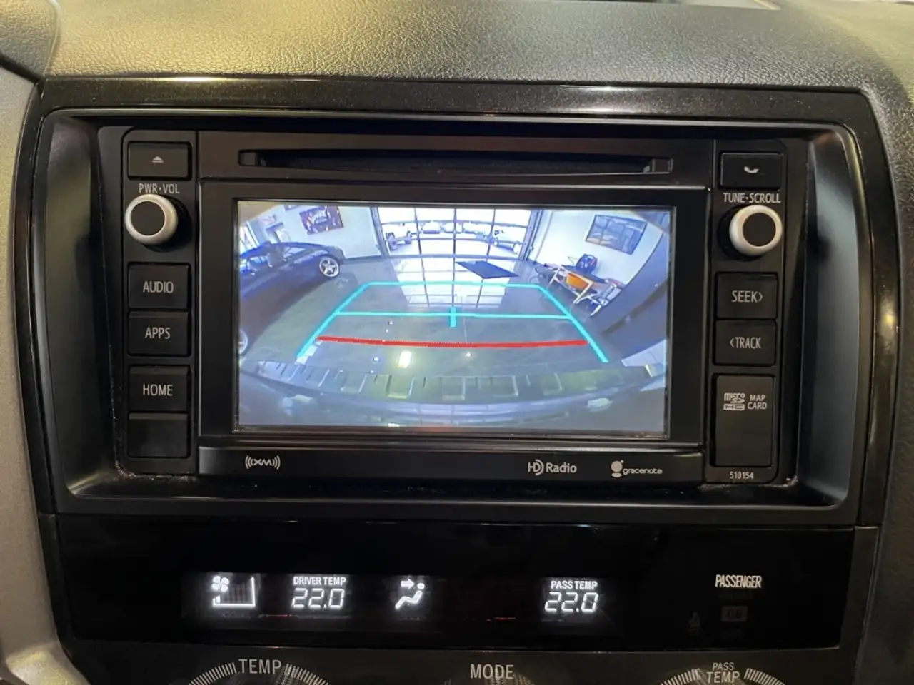 Toyota Sequoia снимка Toyota Sequoia