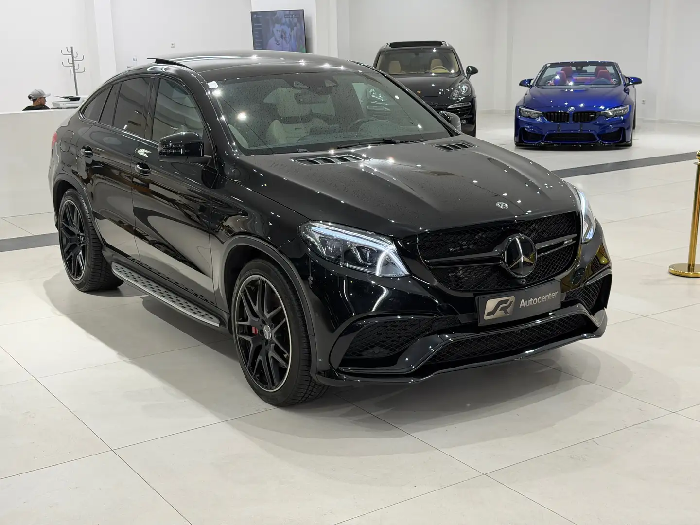 Mercedes-Benz GLE 63 AMG AMG GLE 63 S 4Matic AMG SPEEDSHIFT 7G-TRONIC Schwarz - 2