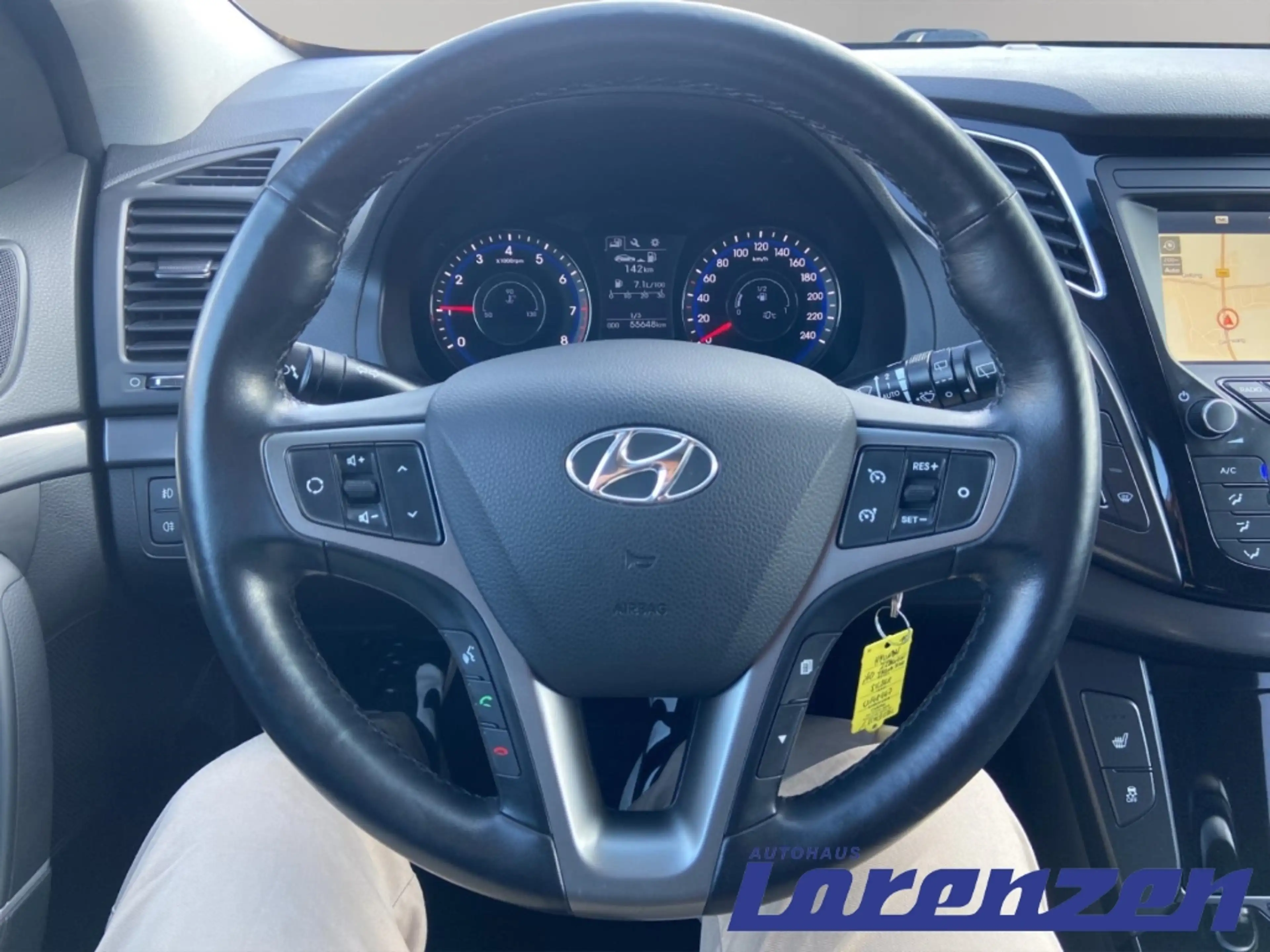 Hyundai i40 blue Trend GDI 1.6 CW M T Navi ACC Android Auto e- — photo 13