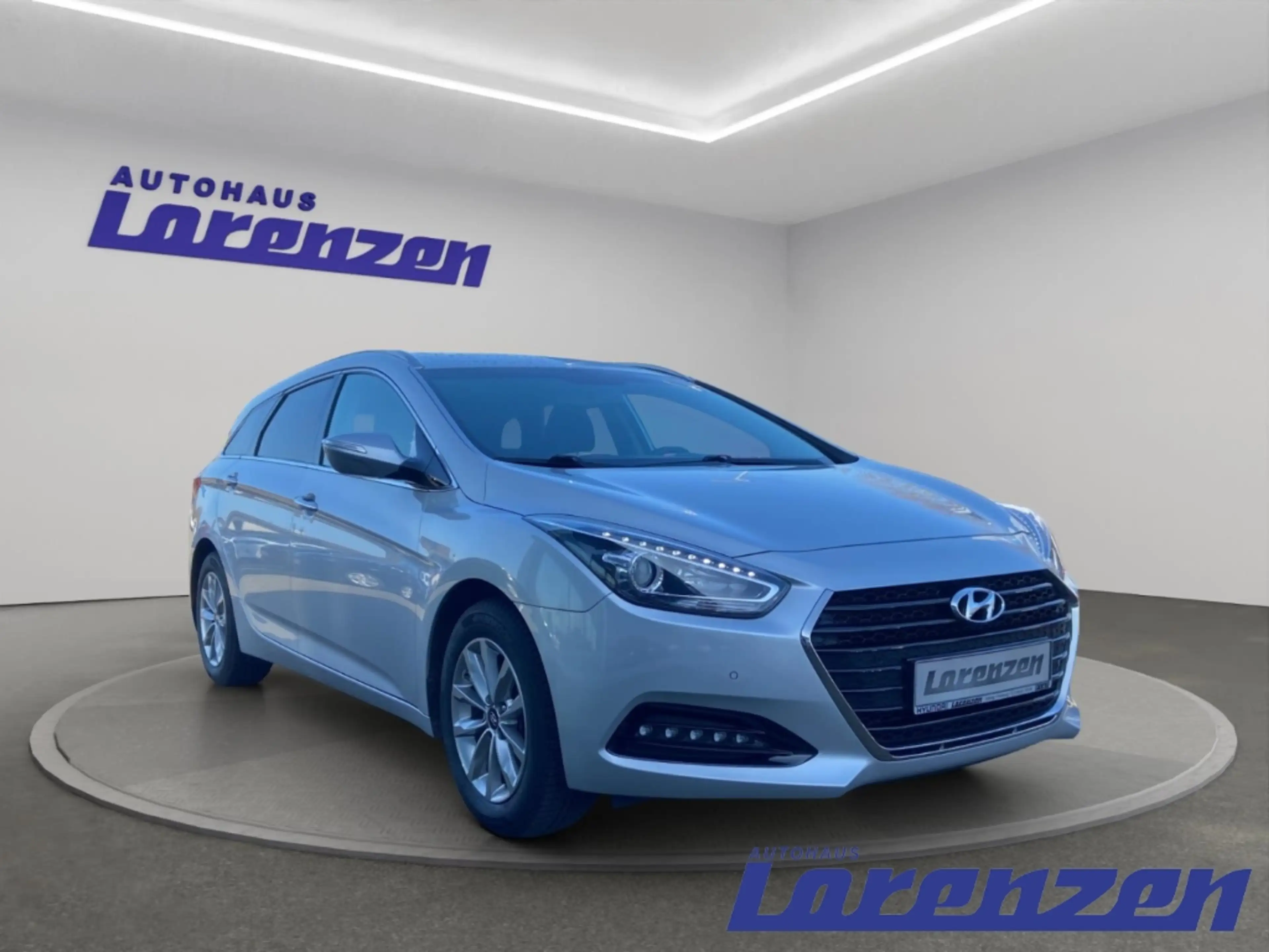 Hyundai i40 blue Trend GDI 1.6 CW M T Navi ACC Android Auto e- — photo 3