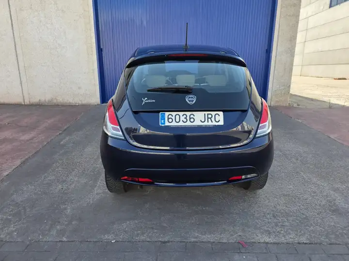 Lancia Ypsilon 1.2 evo II Opening Edition 2016, foto 8