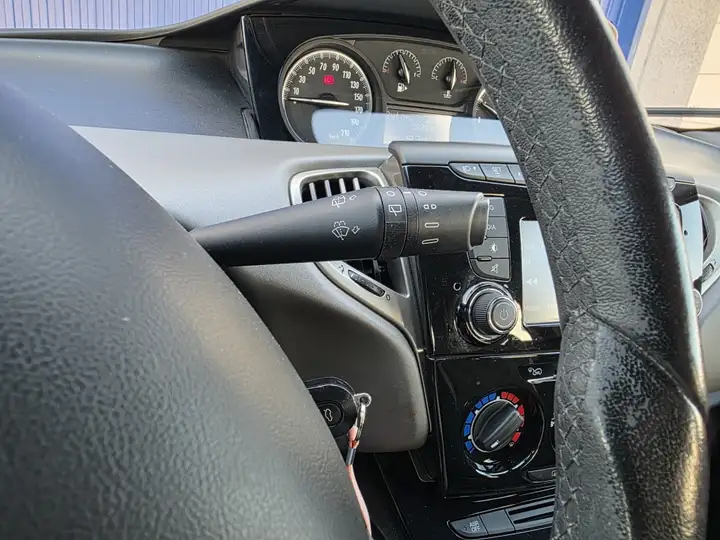 Lancia Ypsilon 1.2 evo II Opening Edition 2016, foto 30