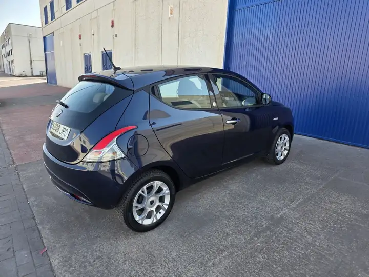 Lancia Ypsilon 1.2 evo II Opening Edition 2016, foto 11