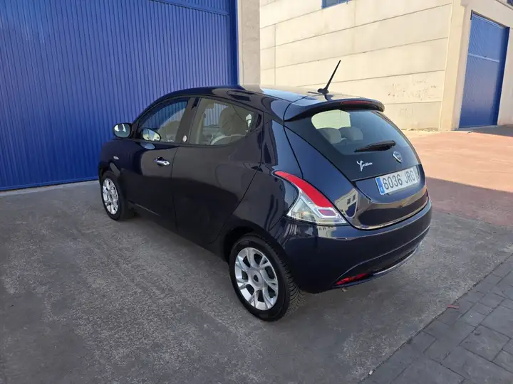 Lancia Ypsilon 1.2 evo II Opening Edition 2016, foto 9