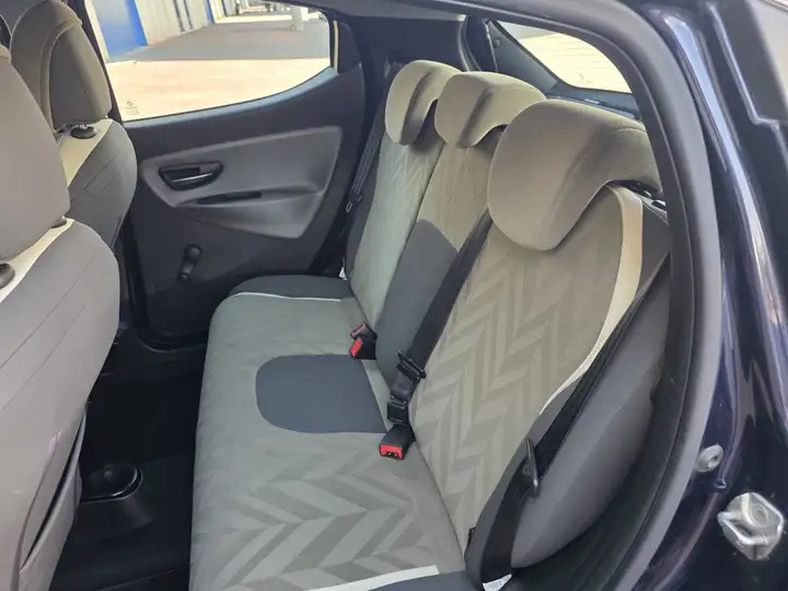 Lancia Ypsilon 1.2 evo II Opening Edition 2016, foto 17