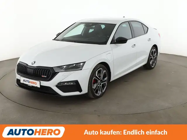 Skoda Octavia 1.4 TSI iV RS First Edition Aut*NAVI*LED*TEMPO*PDC