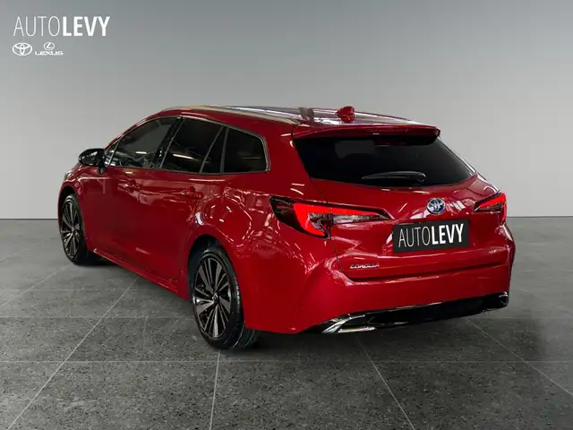 Toyota Corolla view 4