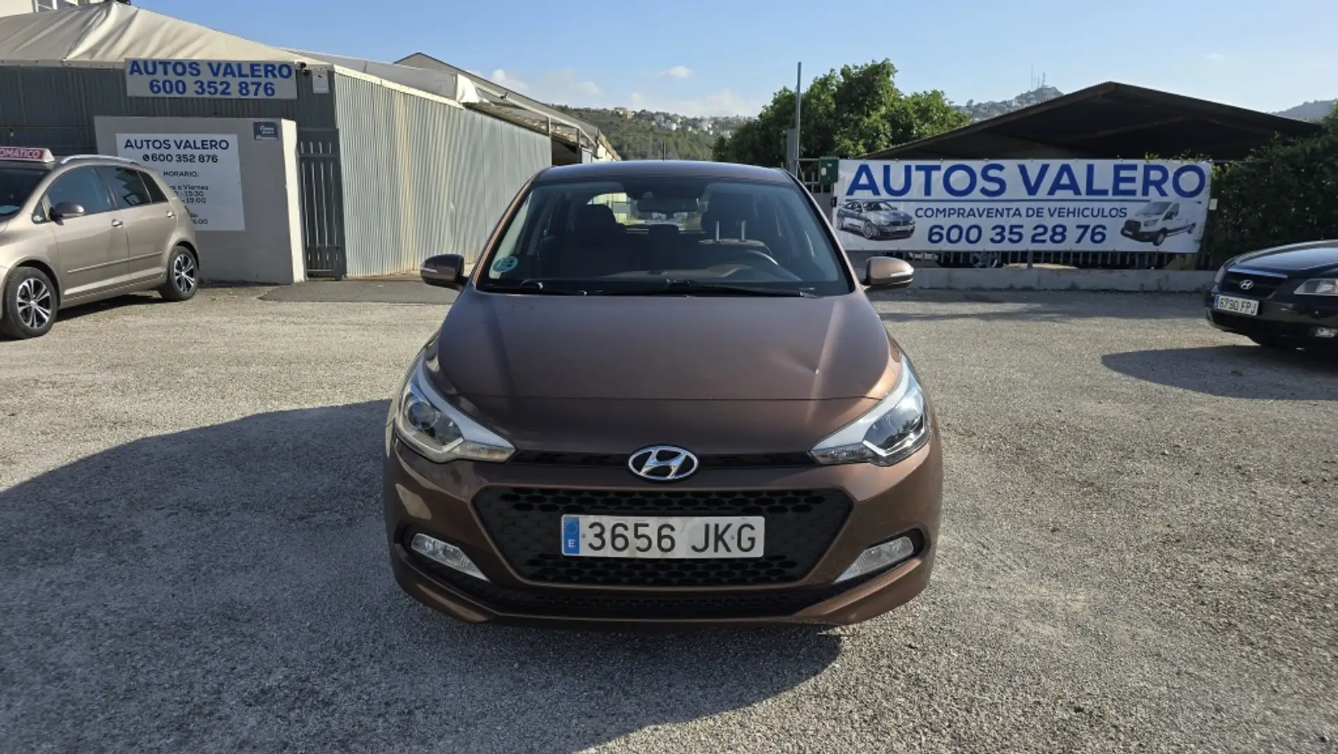 Hyundai i20 1.2 BD Tecno Marrón - 1