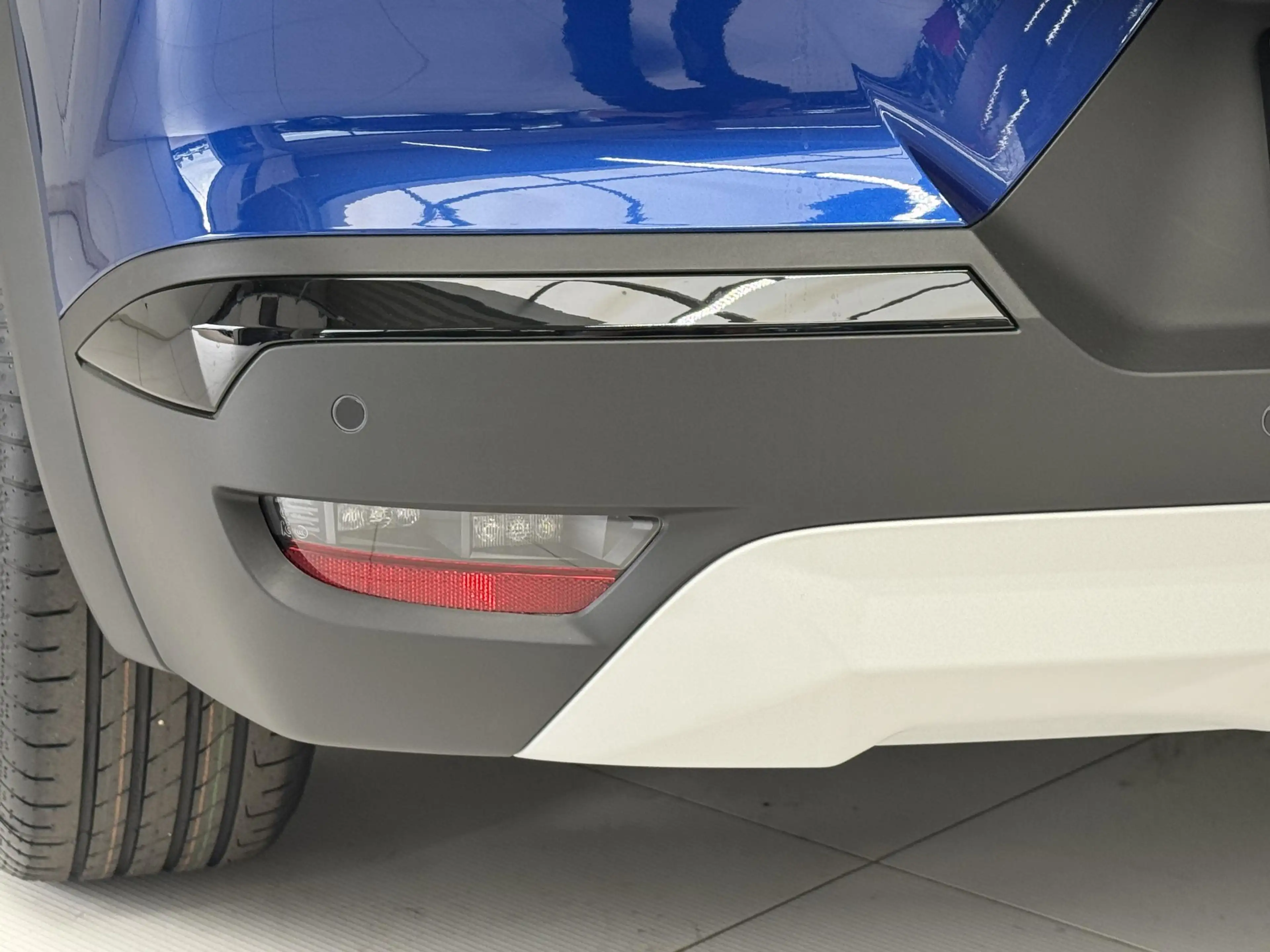 Mitsubishi Grandis 1.8 HEV Intense | DEMO | Apple Carplay / Android A — photo 25