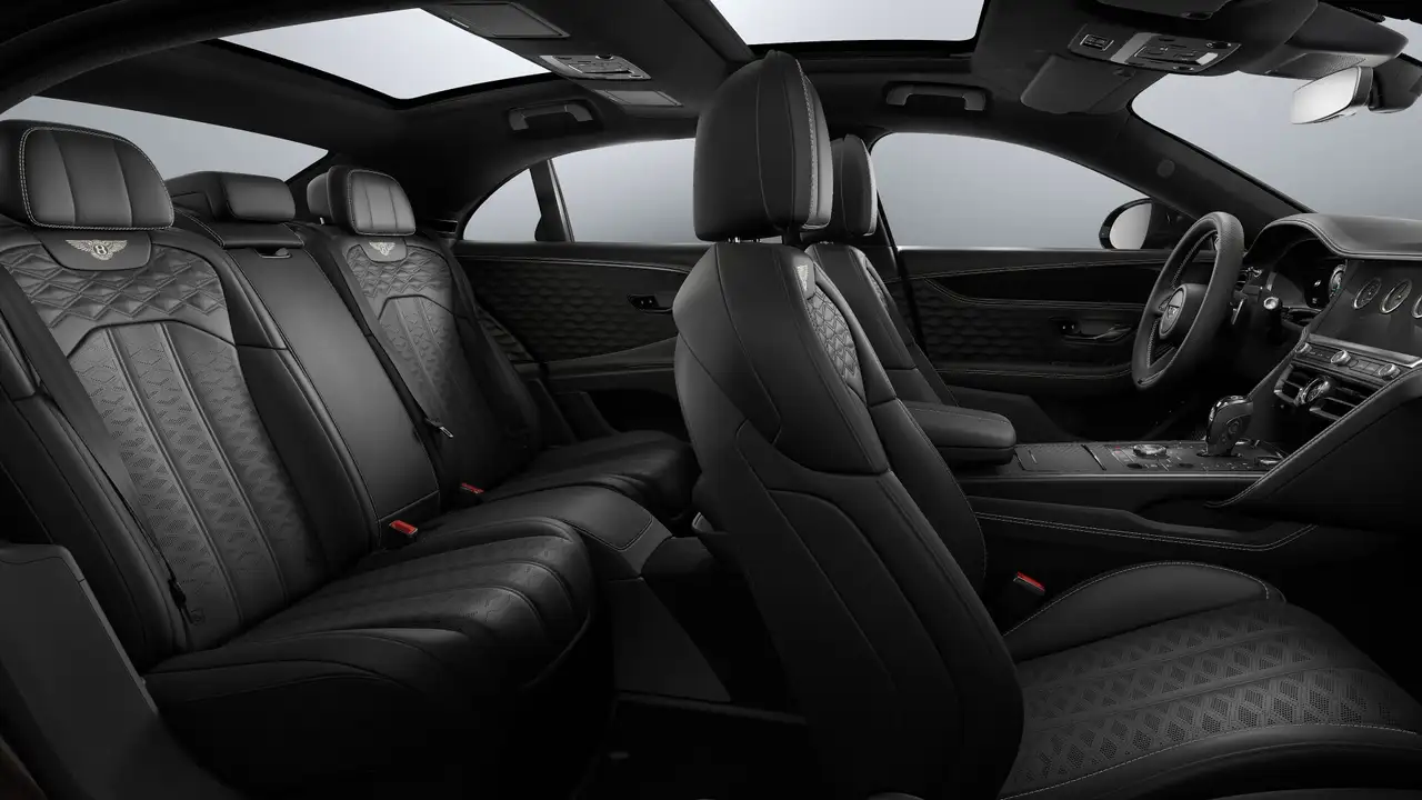 Bentley Flying Spur 2026 — фото 10