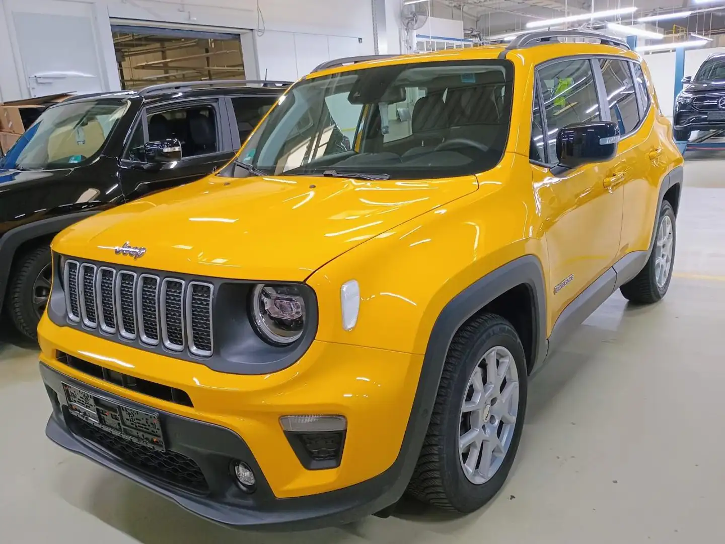 Jeep Renegade 1.5 MHEV DCT 130PS Giallo - 1