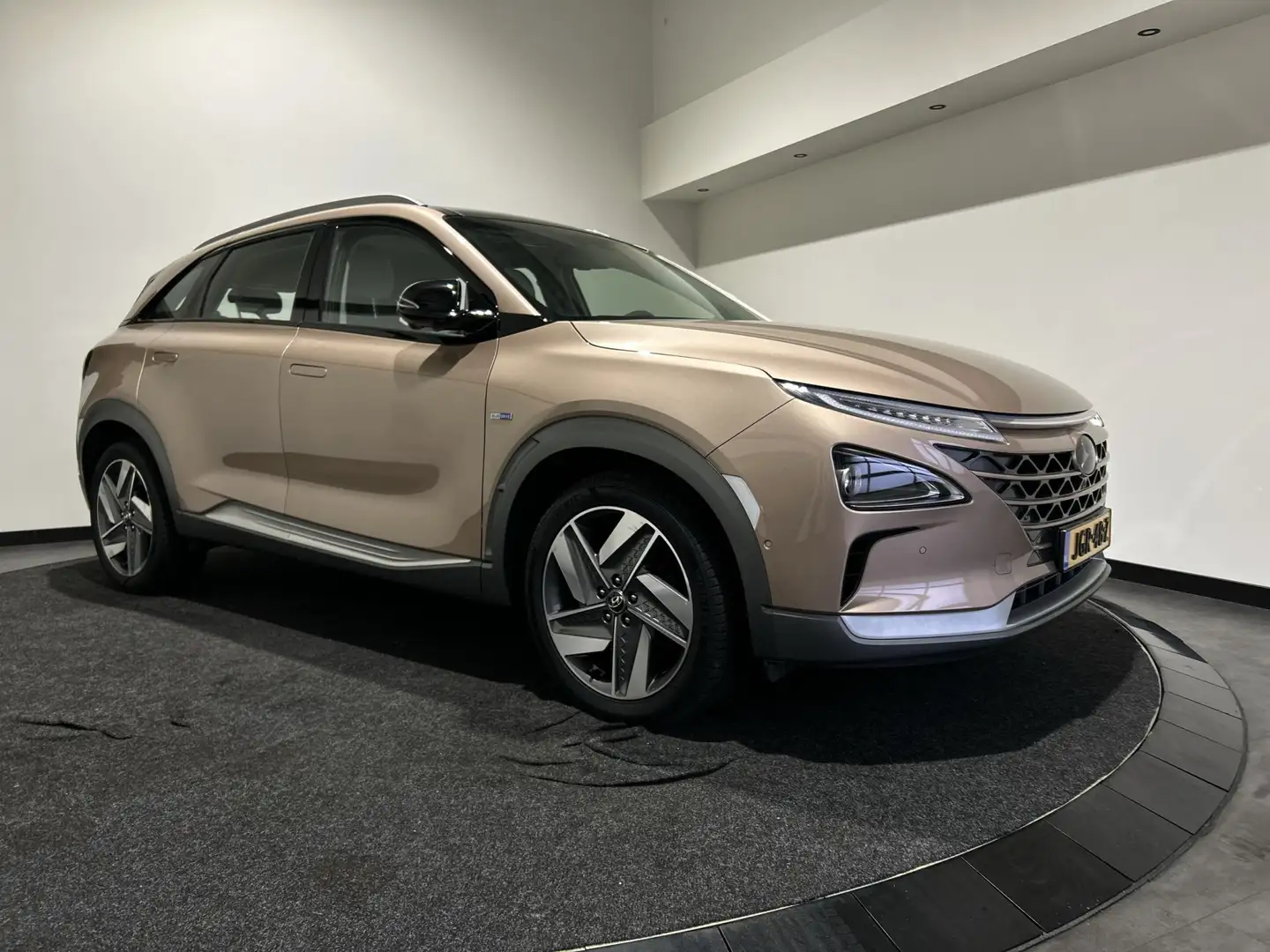 Hyundai NEXO FCEV Plus Pack Waterstof! | Zeer nette auto | Comf Bruin - 1