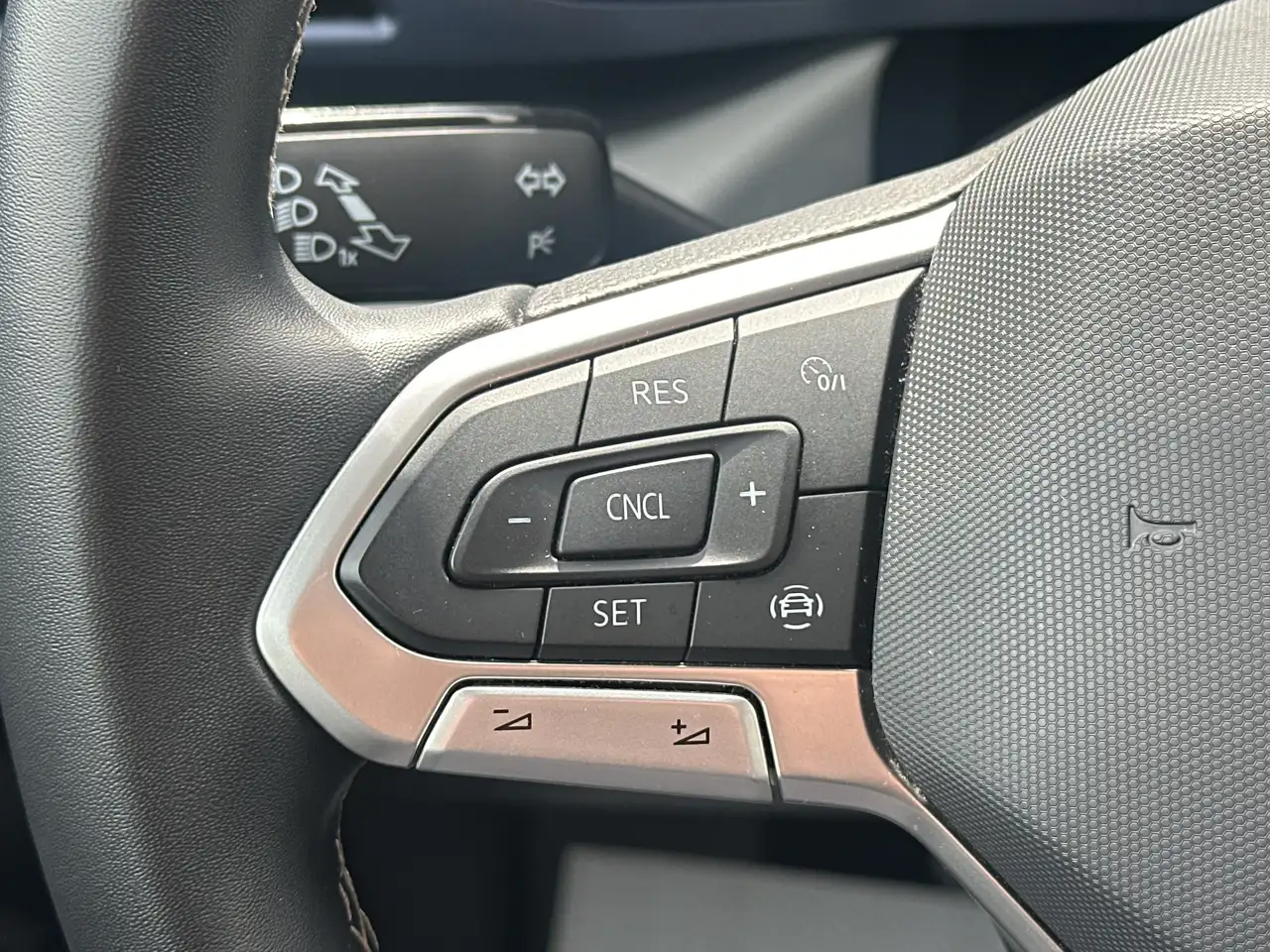Volkswagen Taos снимка Volkswagen Taos