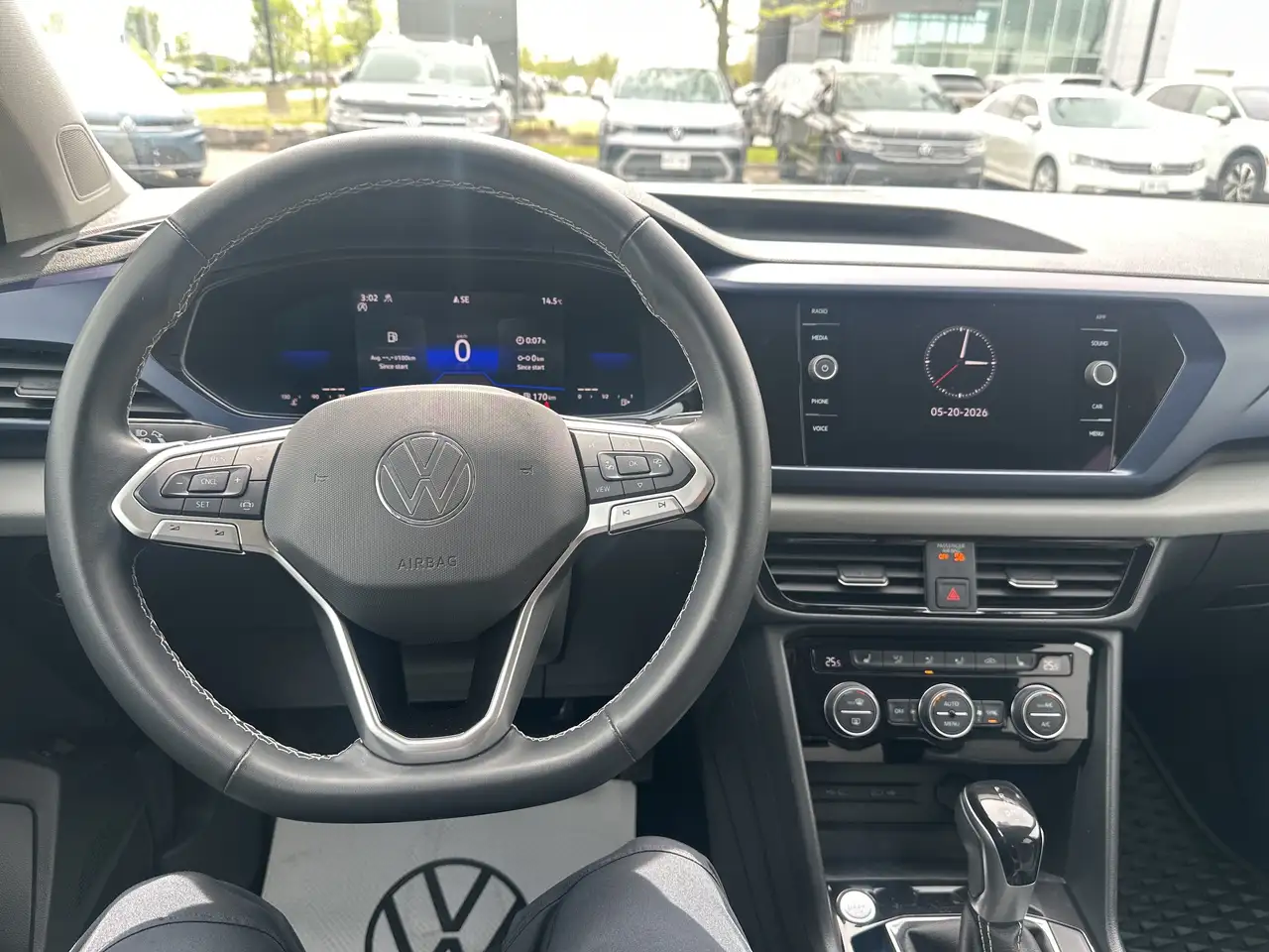 Volkswagen Taos снимка Volkswagen Taos