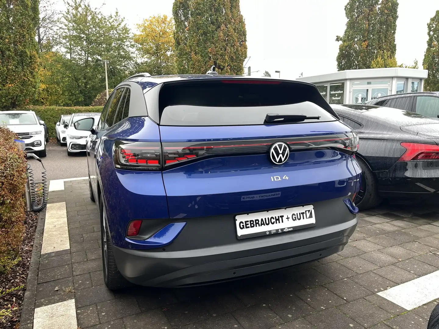 Volkswagen ID.4 Pro Performance 150 kW Blau - 2