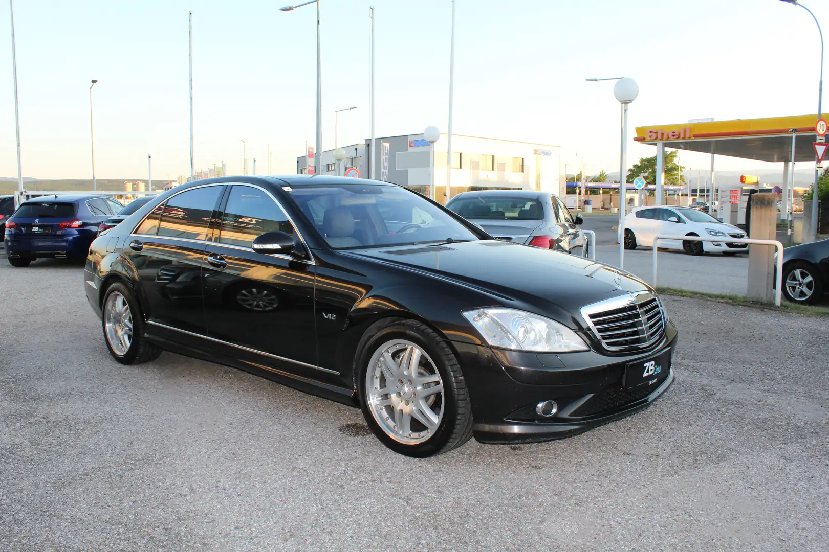 Mercedes-Benz S 600 S 600 V12 BI-Turbo AMG Sportpaket // DESIGNO // Schwarz - 2