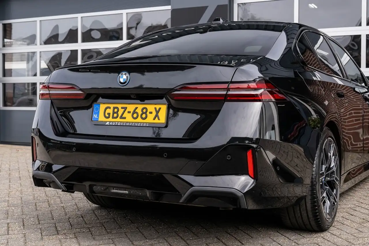 BMW 550 BMW 550e xDrive M Sport Pro | Bowers & Wilkins | P 3