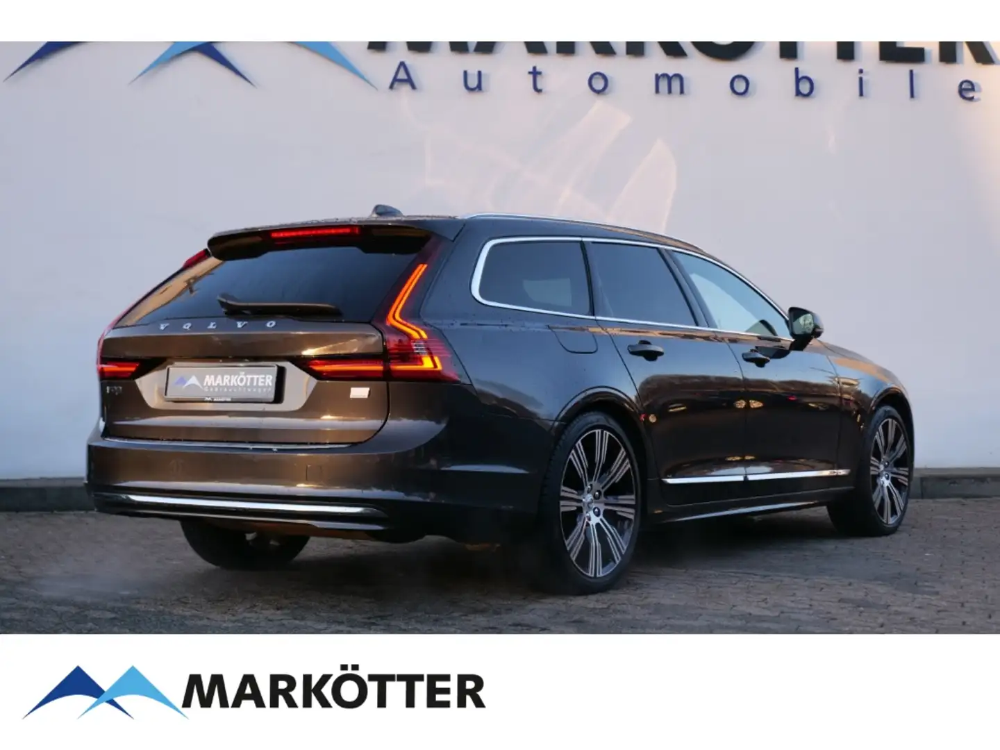 Volvo V90 T8 AWD Recharge Ultimate Bright/20''/B&W/HuD Grau - 1