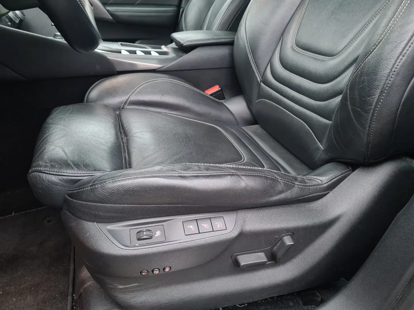 DS Automobiles DS 5 DS 5 Business Class Hybrid 4x4 Grau - 2