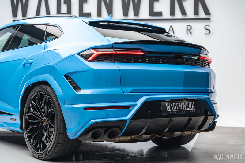 Lamborghini Urus SE AD-PERSONAM MY2025 FULL-CARBON PANORAMA BICOLOR — photo 10