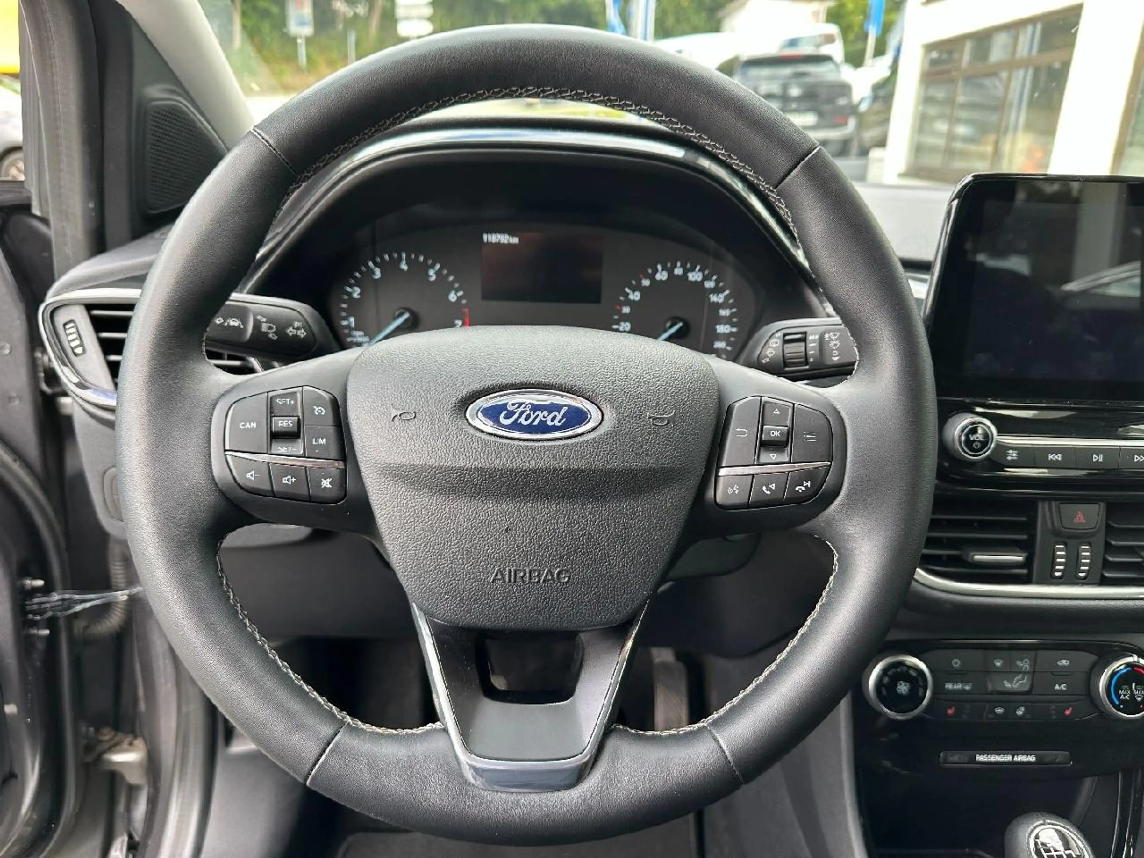 Ford Puma Titanium — photo 9