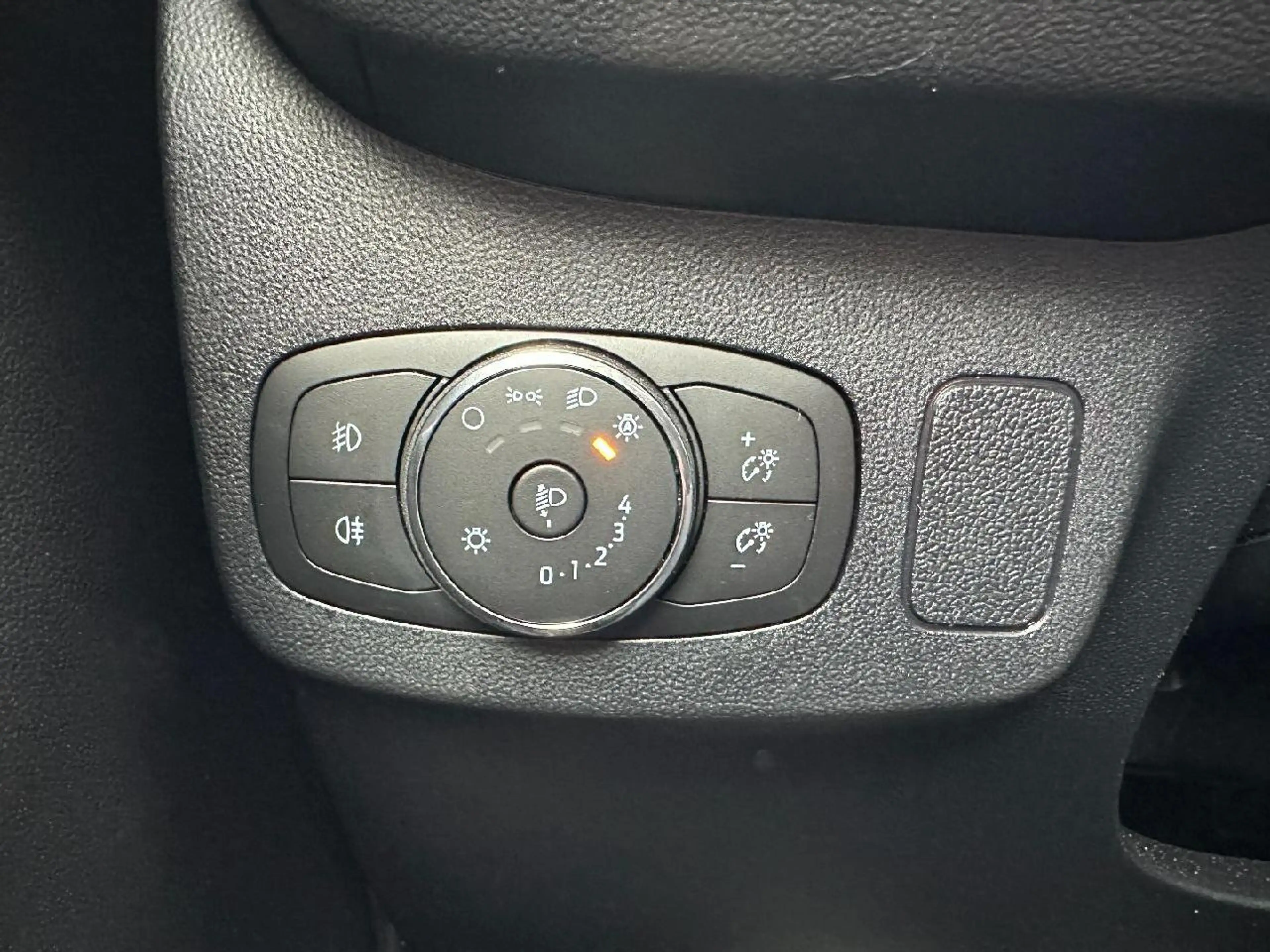 Ford Puma Titanium — photo 15