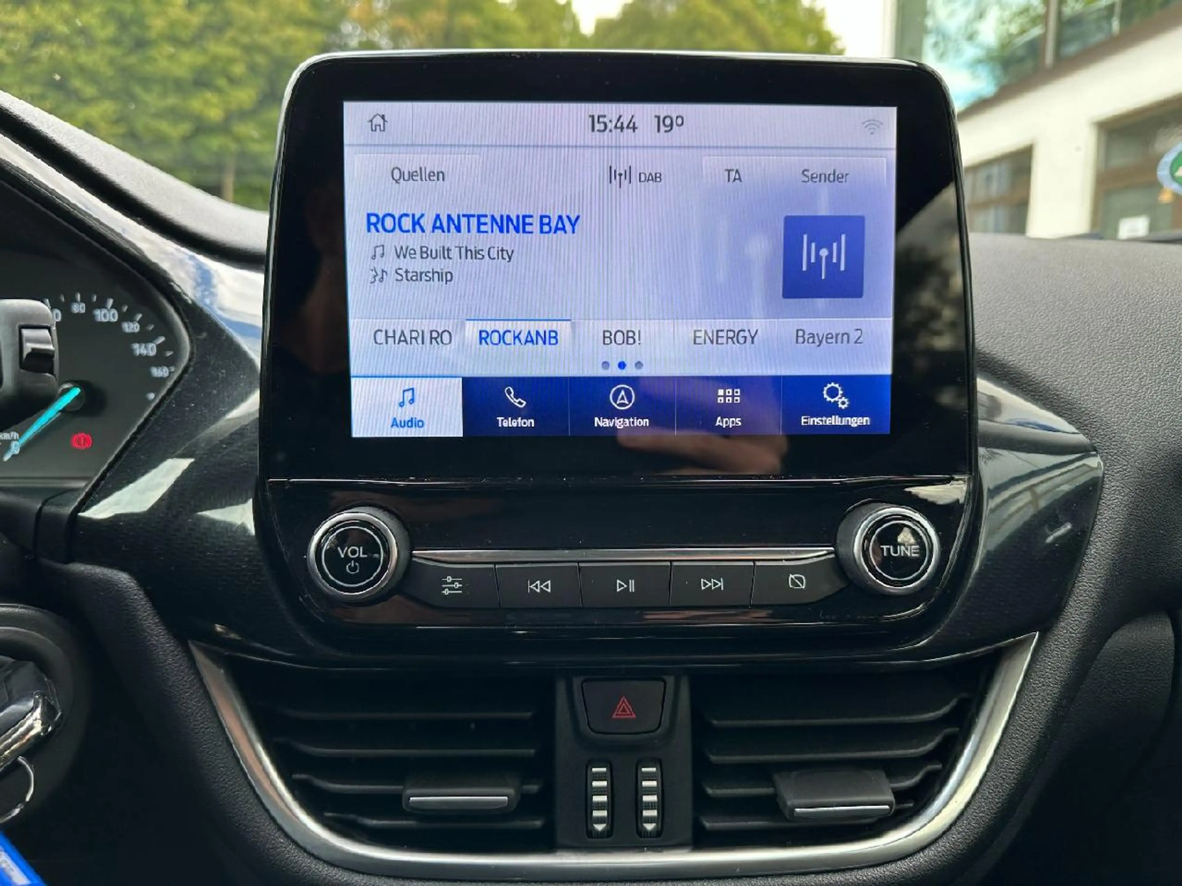 Ford Puma Titanium — photo 10