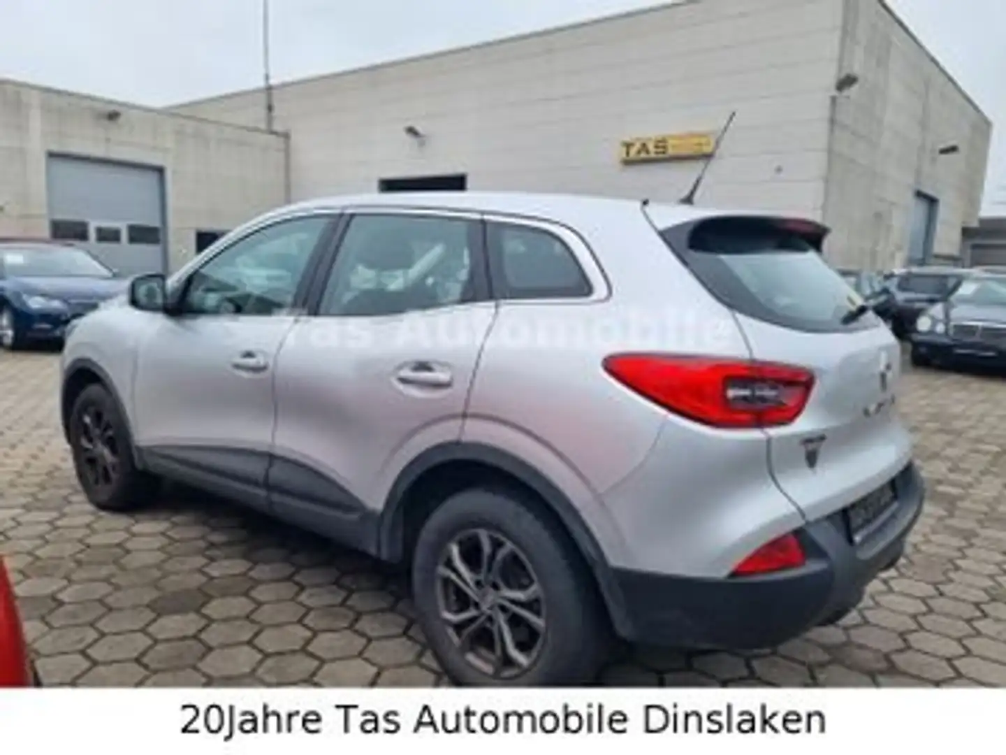Renault Kadjar Energy TCe 130 Life"1.Hand"Lückenlos S-Heft... Silber - 2