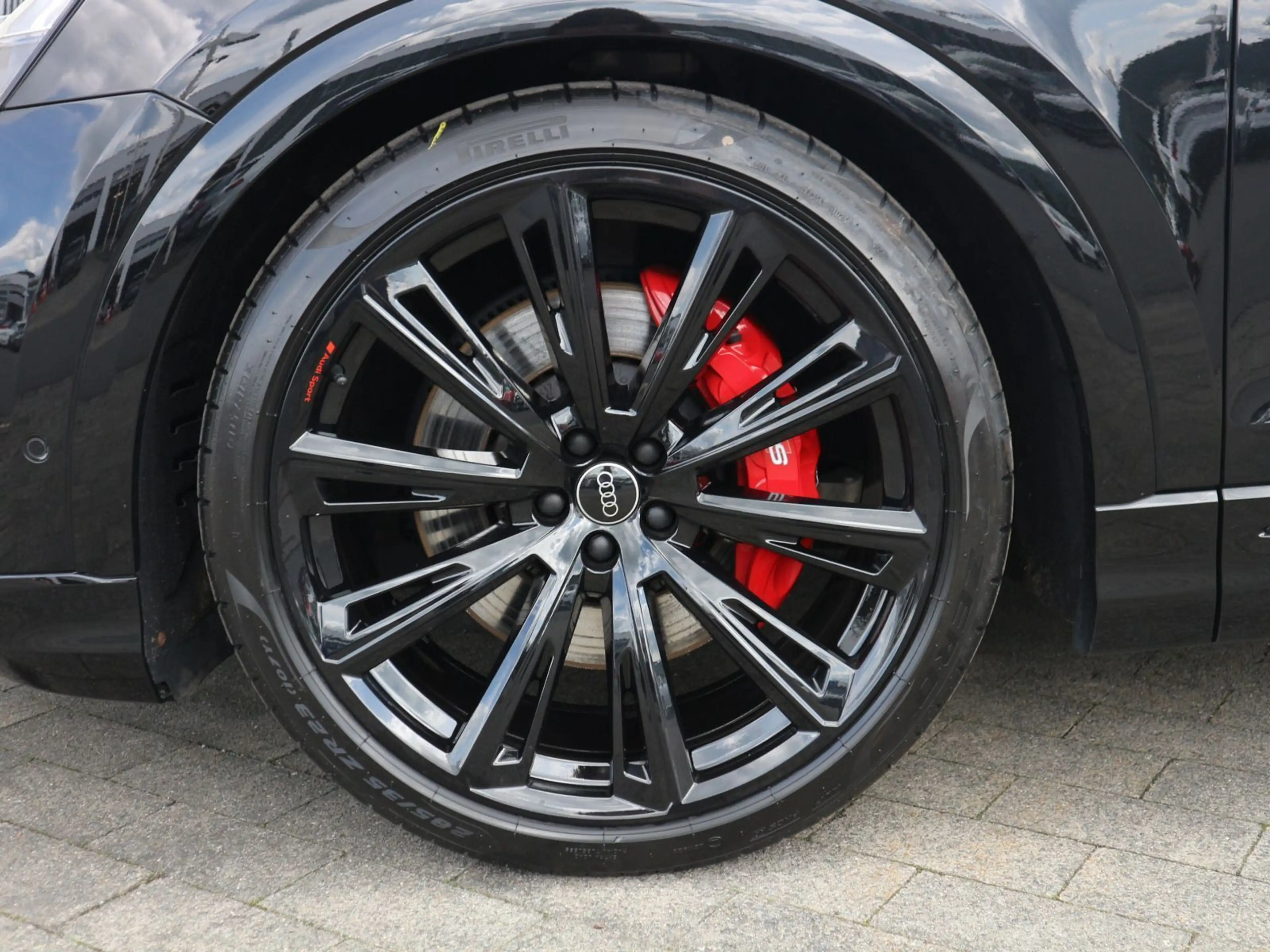 Audi SQ8 4.0 TFSI quattro AHK*PANO*B&O*HUD*ACC*CARPLA — photo 7