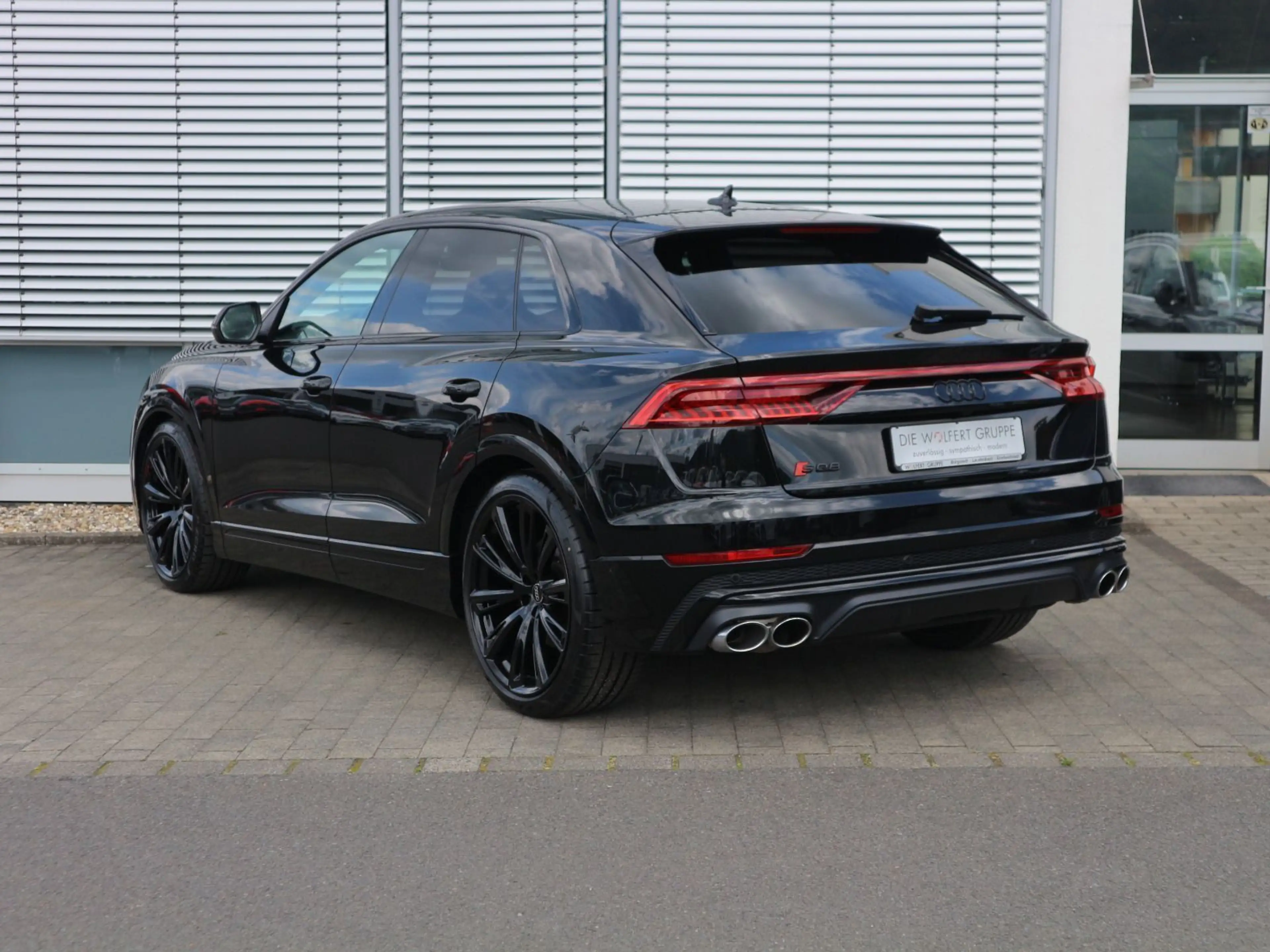 Audi SQ8 4.0 TFSI quattro AHK*PANO*B&O*HUD*ACC*CARPLA — photo 4